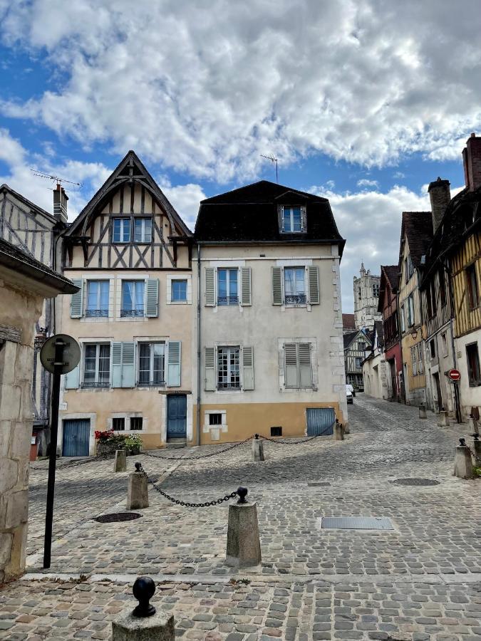 Appartement Le Coche D'Eau Auxerre Les Quais Exterior photo